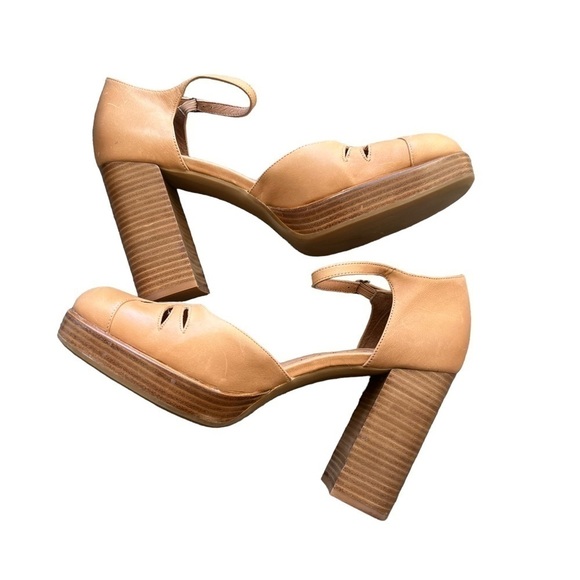 Jeffrey Campbell - Star Man Platform Retro MaryJane Pump Sz 9.5 - Picture 11 of 11